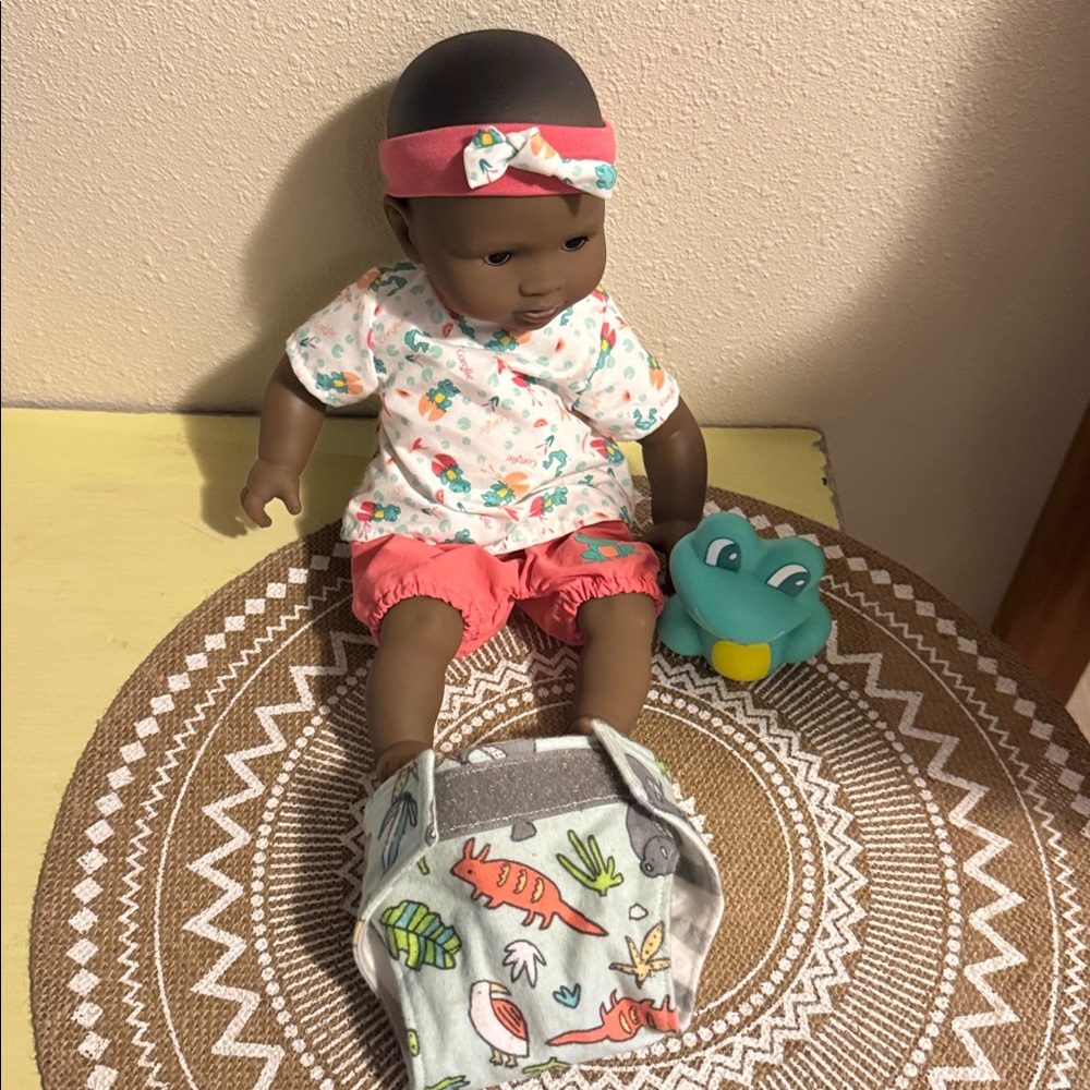 NWOB Alyzee Baby Corolle bath & learning Doll with Outfit and Accessories